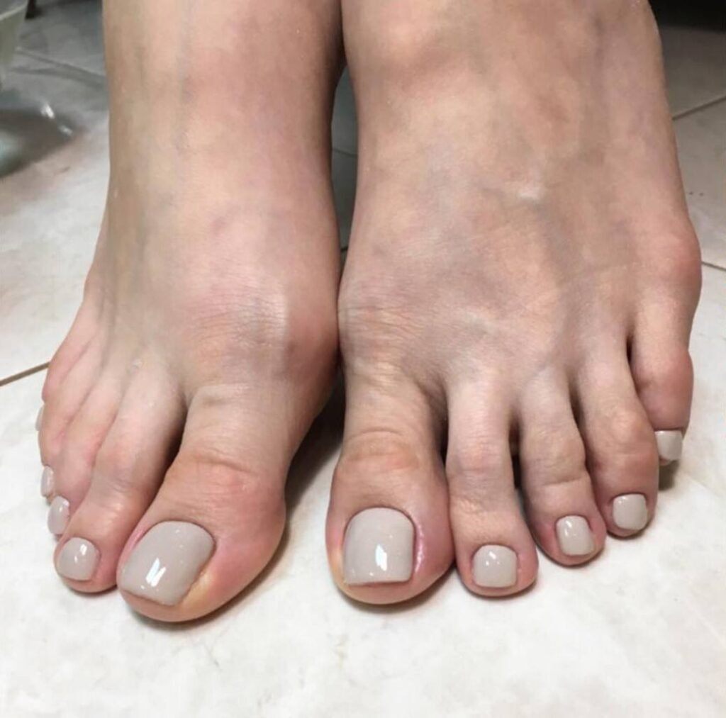 Clean natural nails after tampa smart pedicure at Nail Boss Studio in Tampa Florida